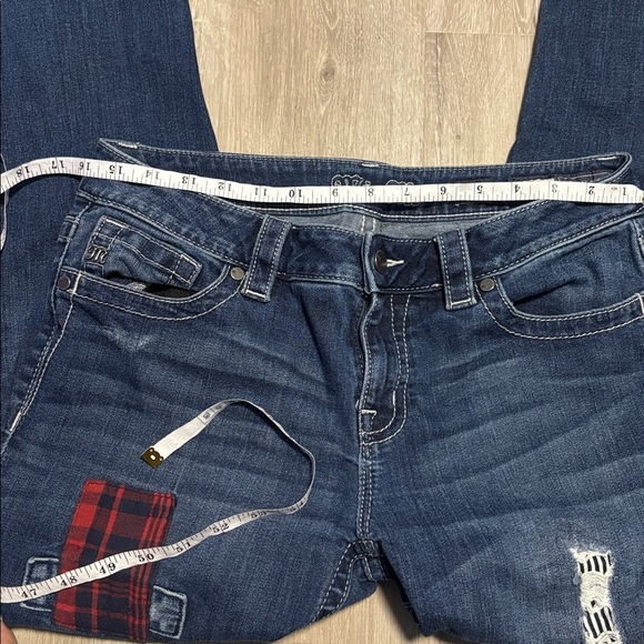 Miss Me Patch Mid-Rise Ankle Skinny Jeans - Picture 4 of 7